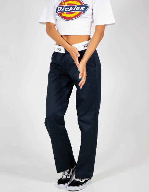 Cum am descoperit hainele Dickies și de ce acest brand a devenit alegerea mea preferată pentru stil casual și muncă